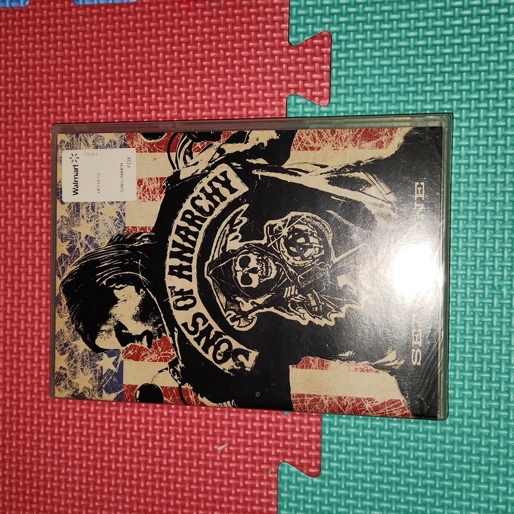 Sons of anarchy season 1 DVD, NWT